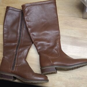 L.L. Bean Chestnut Leather Heeled Boots